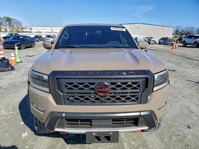 Nissan Frontier S Image 6