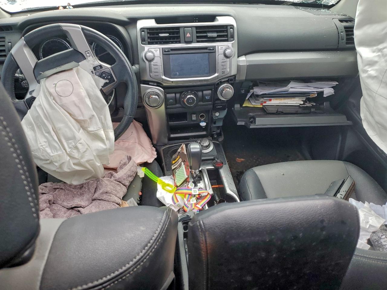 Toyota 4Runner Sr5/sr5 Premium Image 10