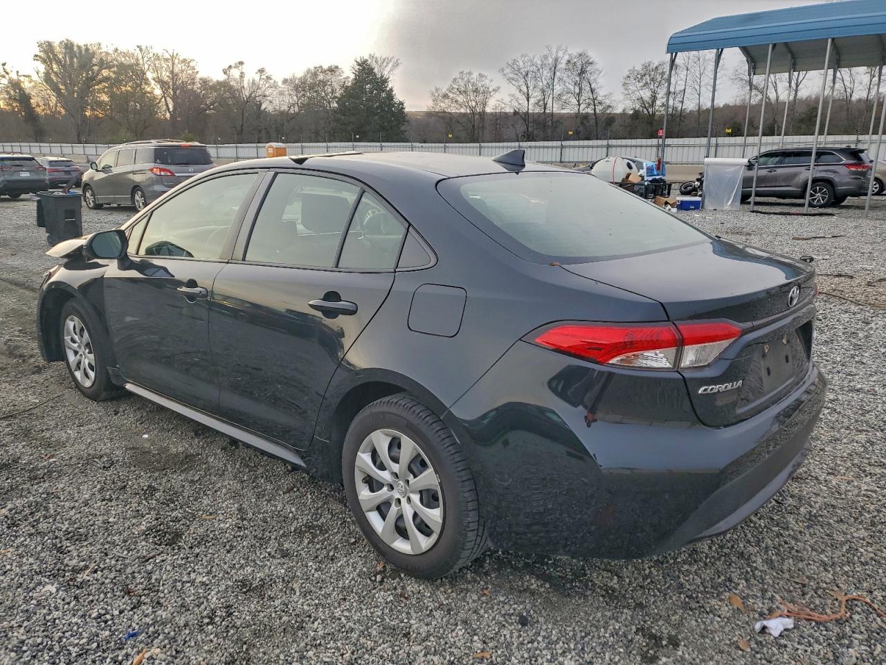 Toyota Corolla Le Image 6