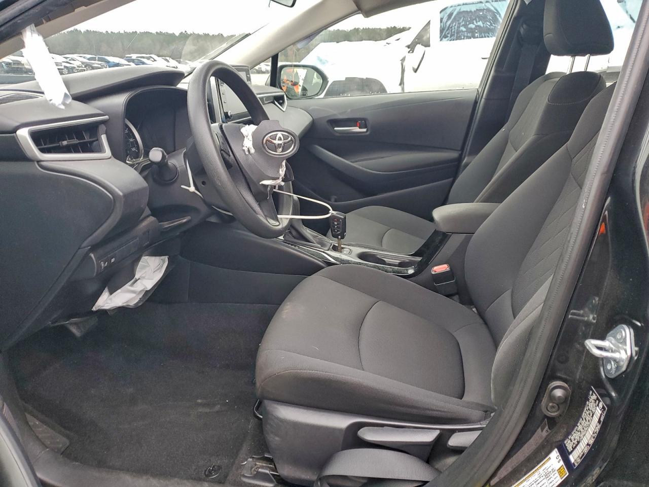 Toyota Corolla Le Image 3