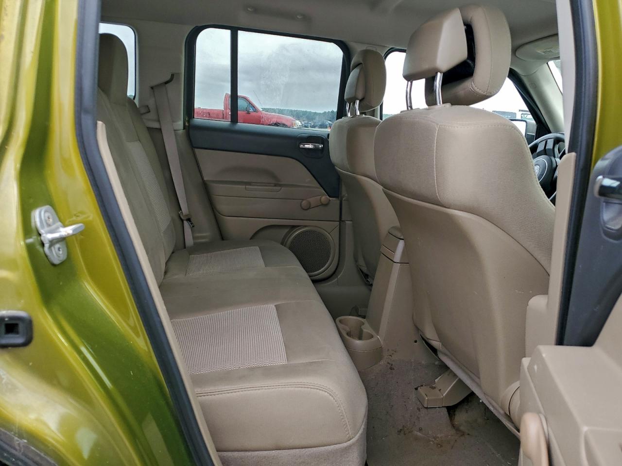 Jeep Patriot Sport Image 5