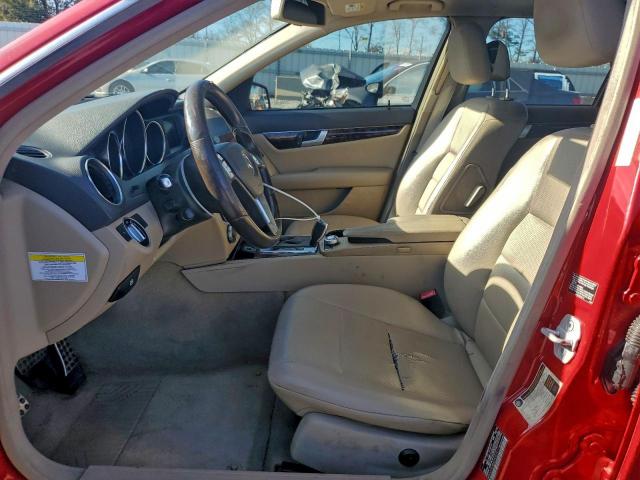 Mercedes-Benz C-Class 250 Image 8