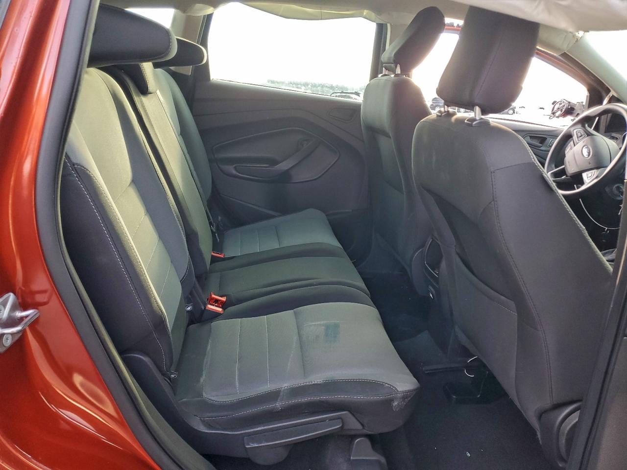 Ford Escape S Image 6