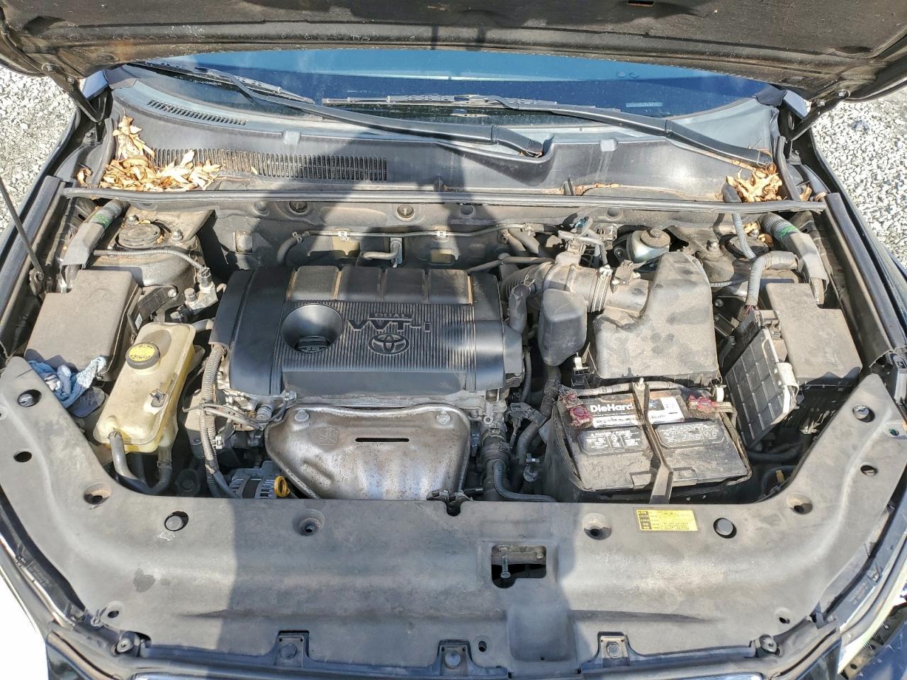 Toyota RAV4 Limited Image 5