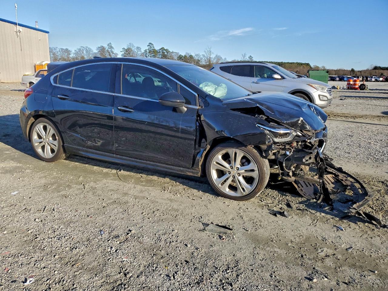 Chevrolet Cruze Premier Image 2