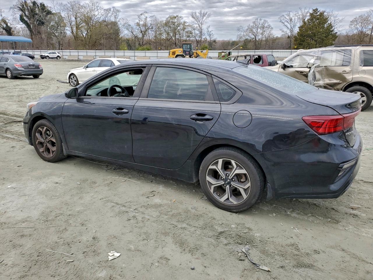 Kia Forte Fe Image 8