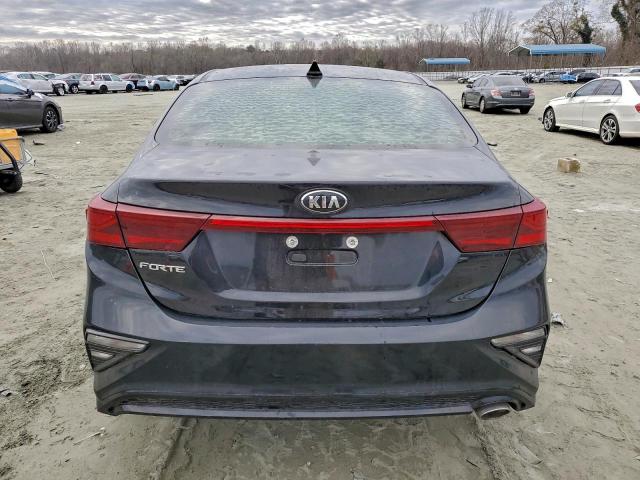 Kia Forte Fe Image 11