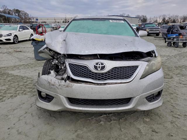 Toyota Camry Base Image 5