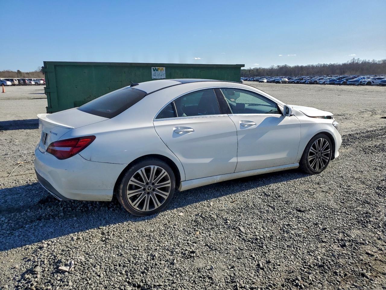 Mercedes-Benz Cla-class 250 4matic Image 6