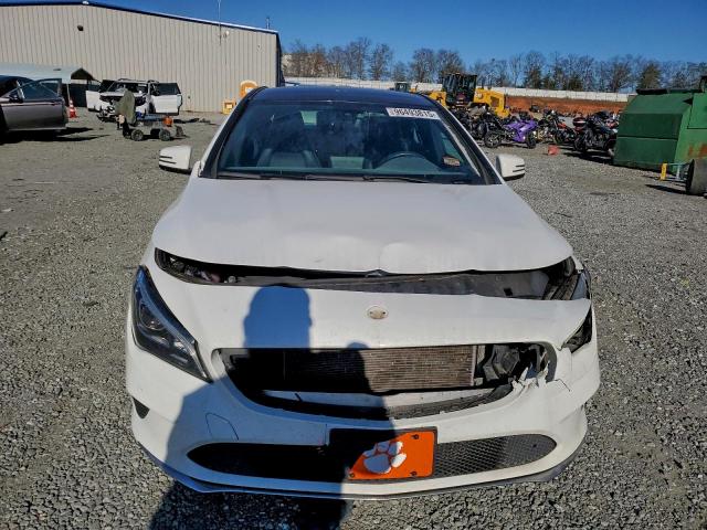 Mercedes-Benz Cla-class 250 4matic Image 7