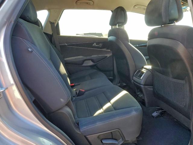 Kia Sorento Lx Image 11