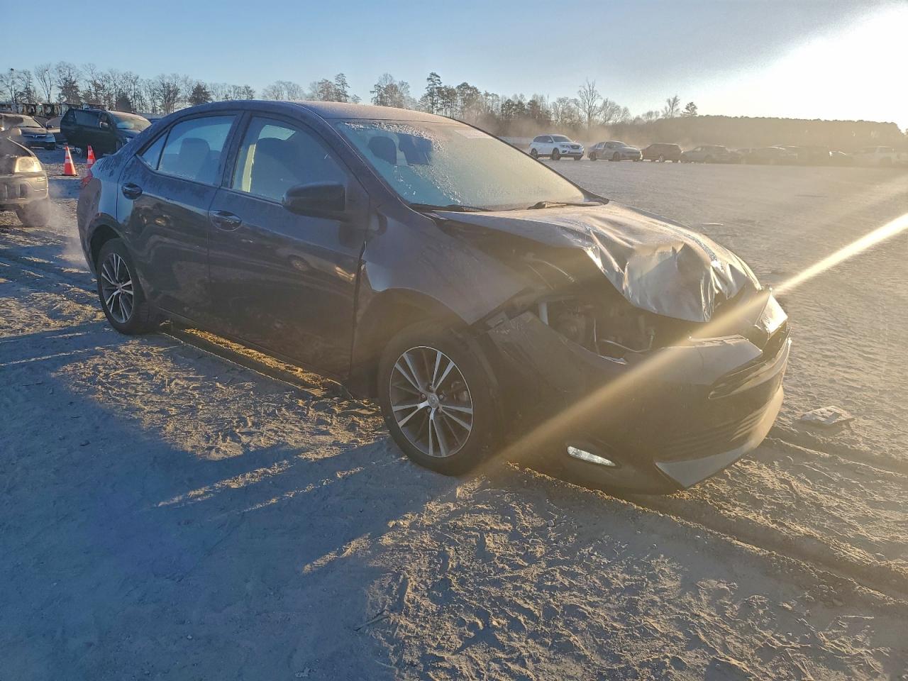 Toyota Corolla L Image 5