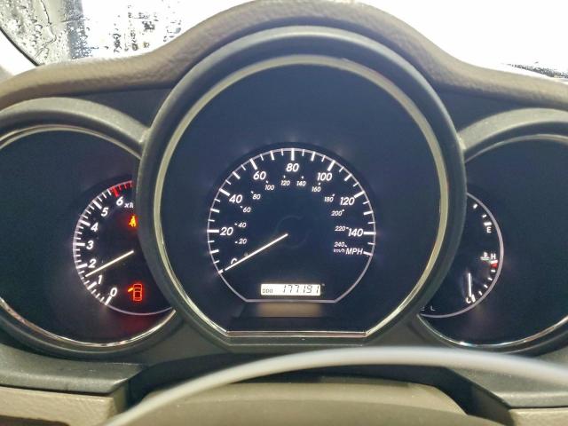 Lexus RX 330 Image 6