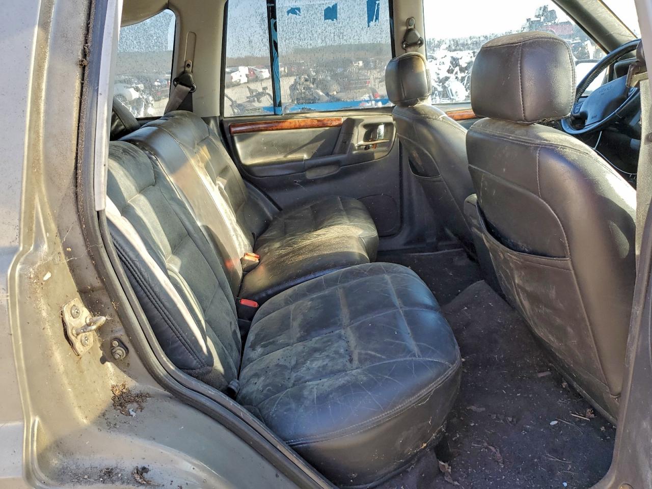 Jeep Grand Cherokee Limited Image 10