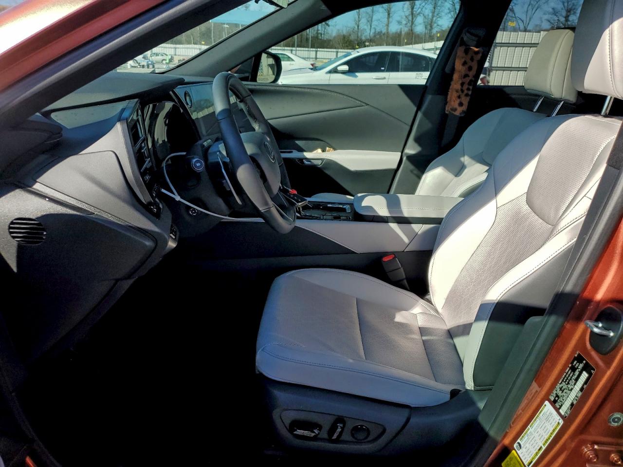 Lexus RX 350 Base Image 5