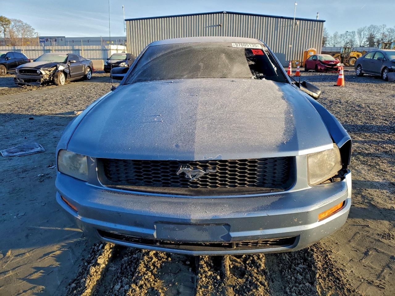 Ford Mustang Image 2