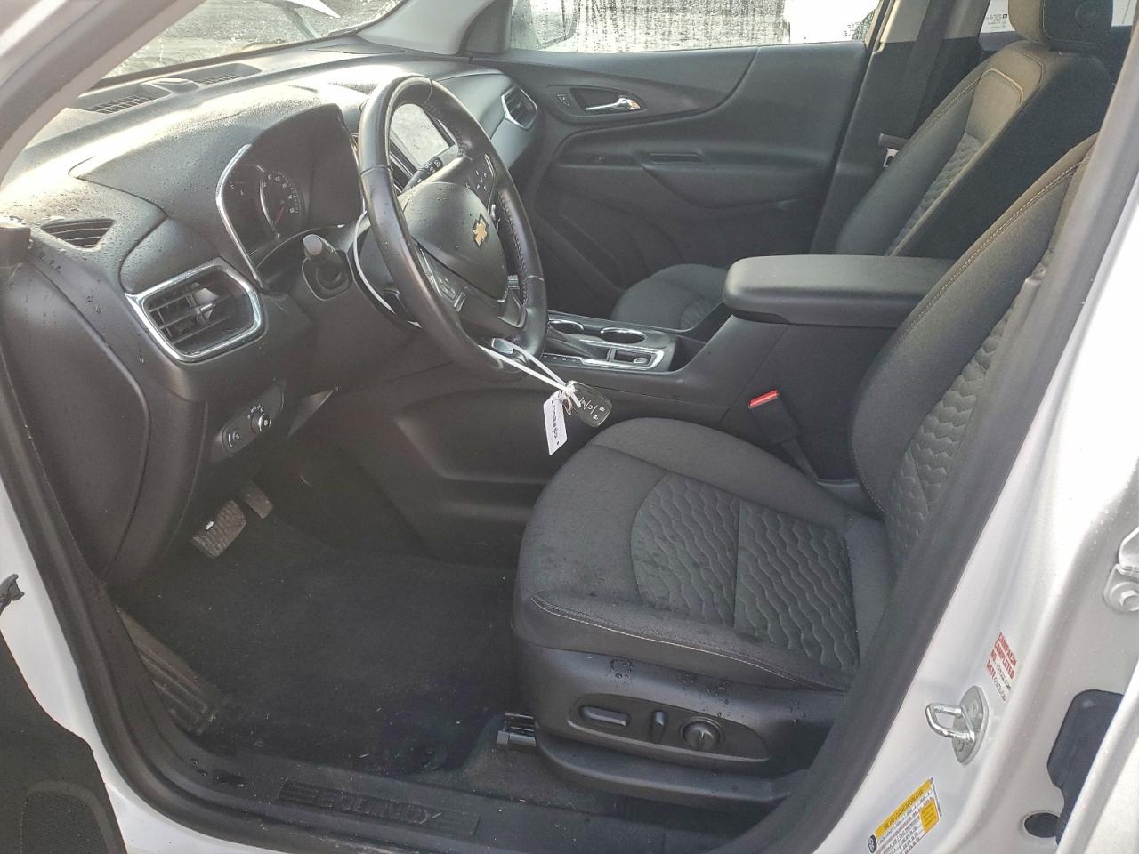 Chevrolet Equinox Lt Image 8