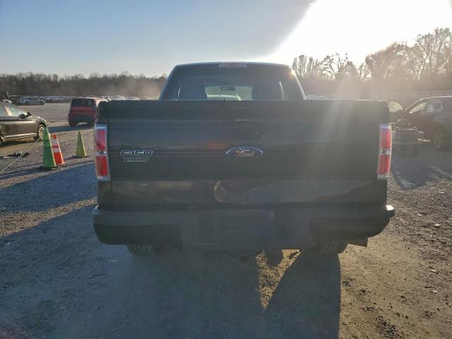 Ford F-150 Super Cab Image 5