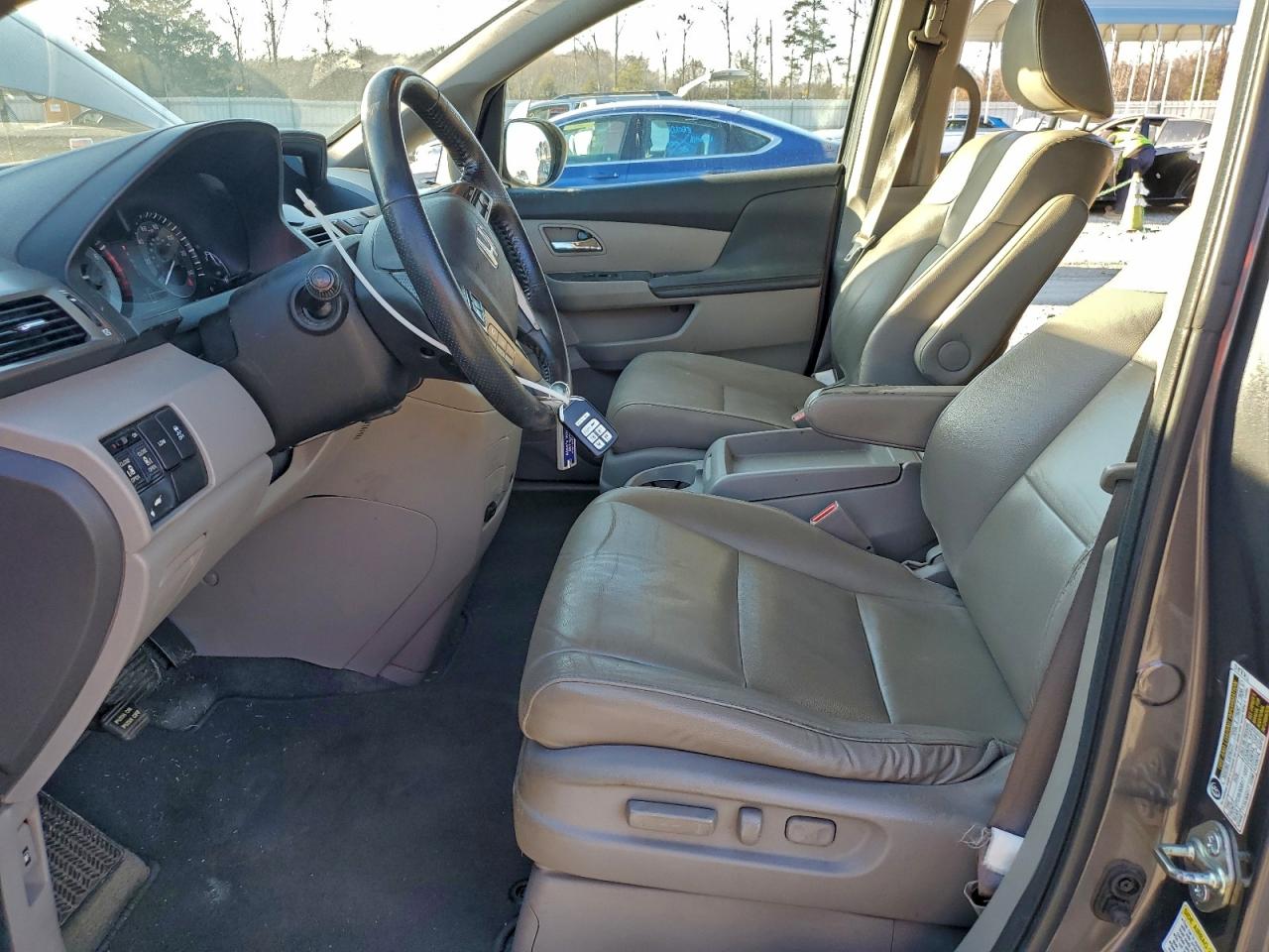 Honda Odyssey Exl Image 13