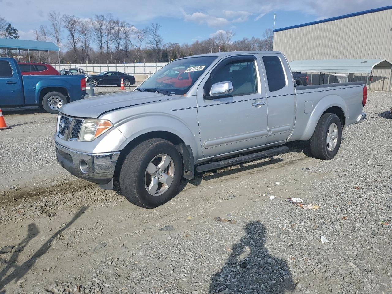 Nissan Frontier King Cab Le Image 1