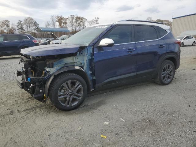  Salvage Kia Seltos