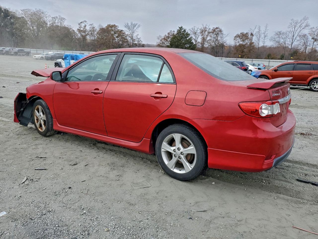 Toyota Corolla Base Image 9