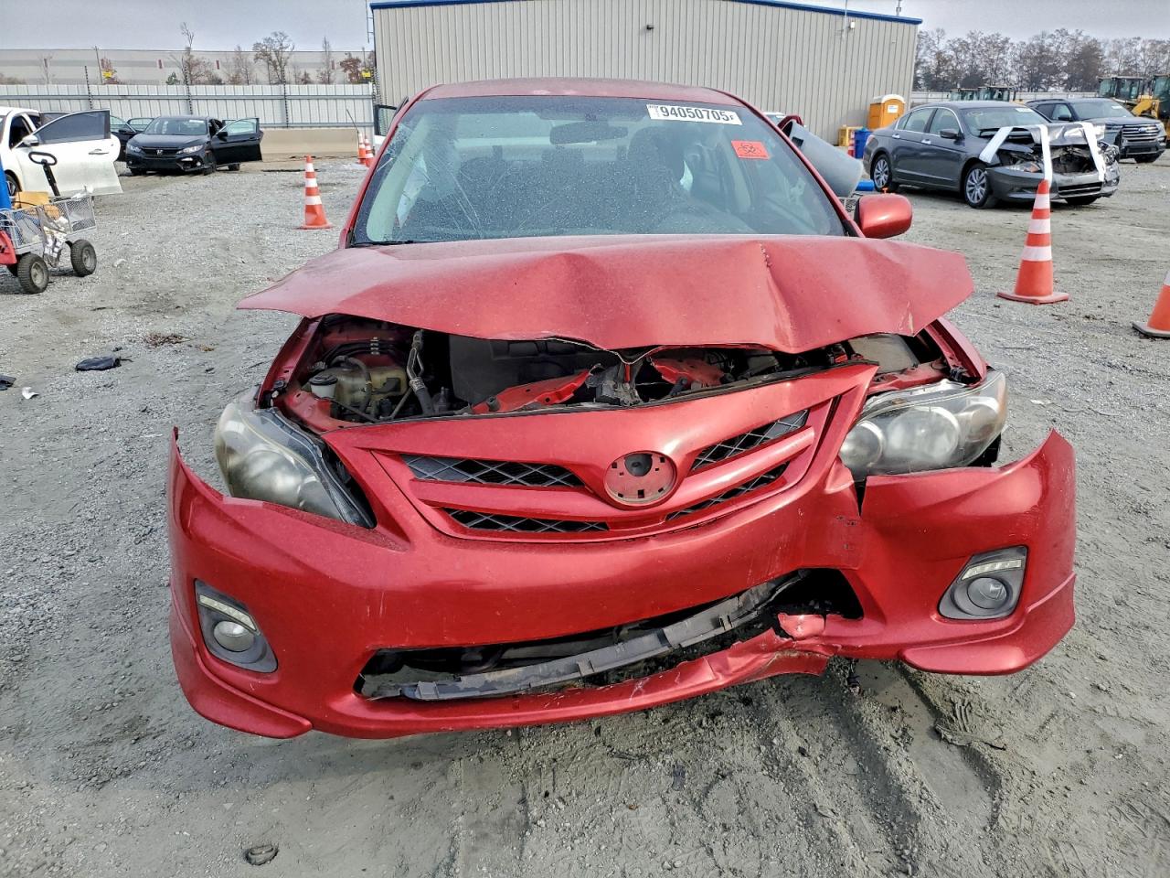 Toyota Corolla Base Image 8