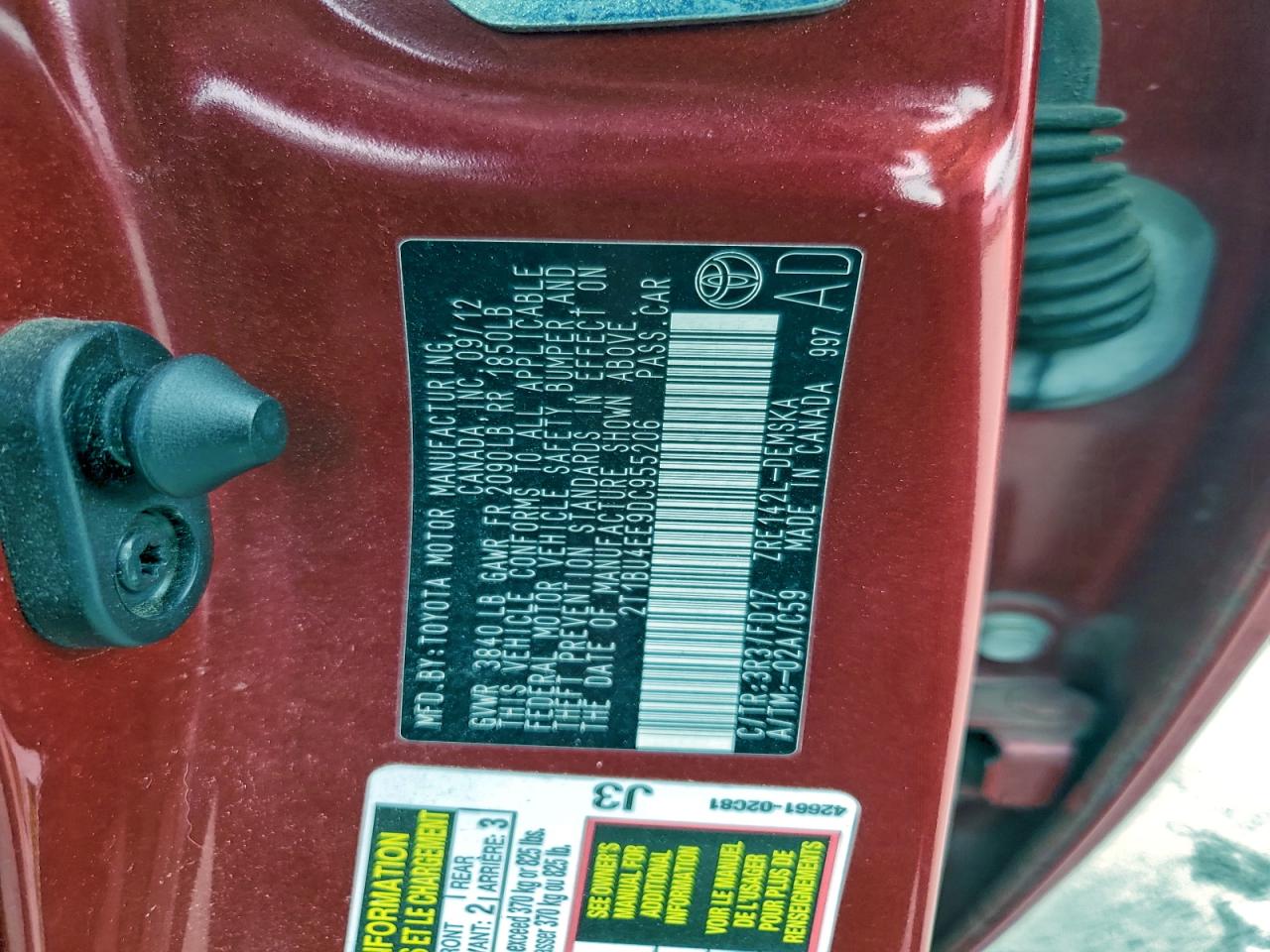 Toyota Corolla Base Image 12