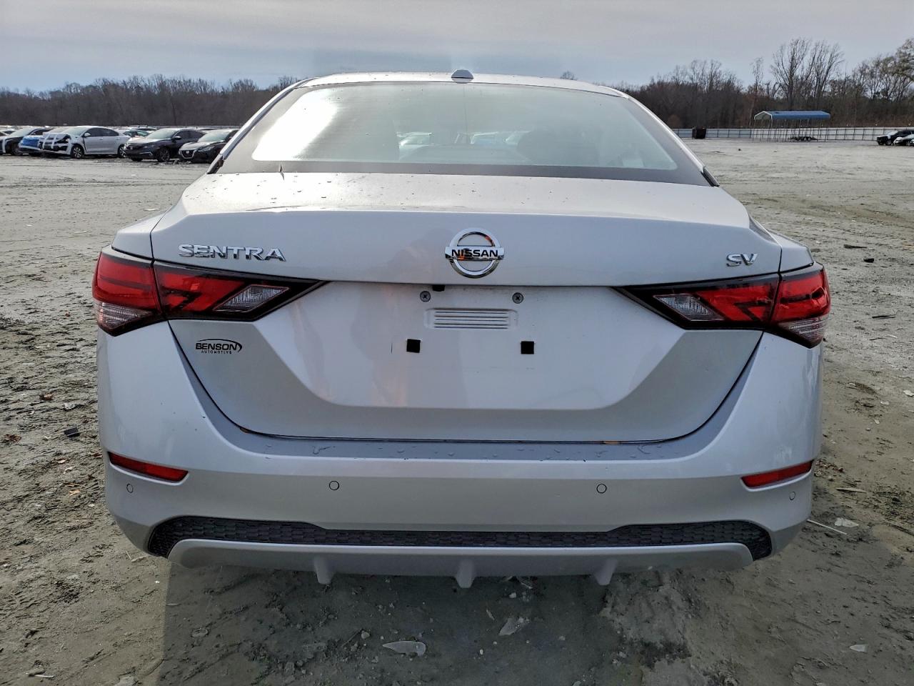 Nissan Sentra Sv Image 3