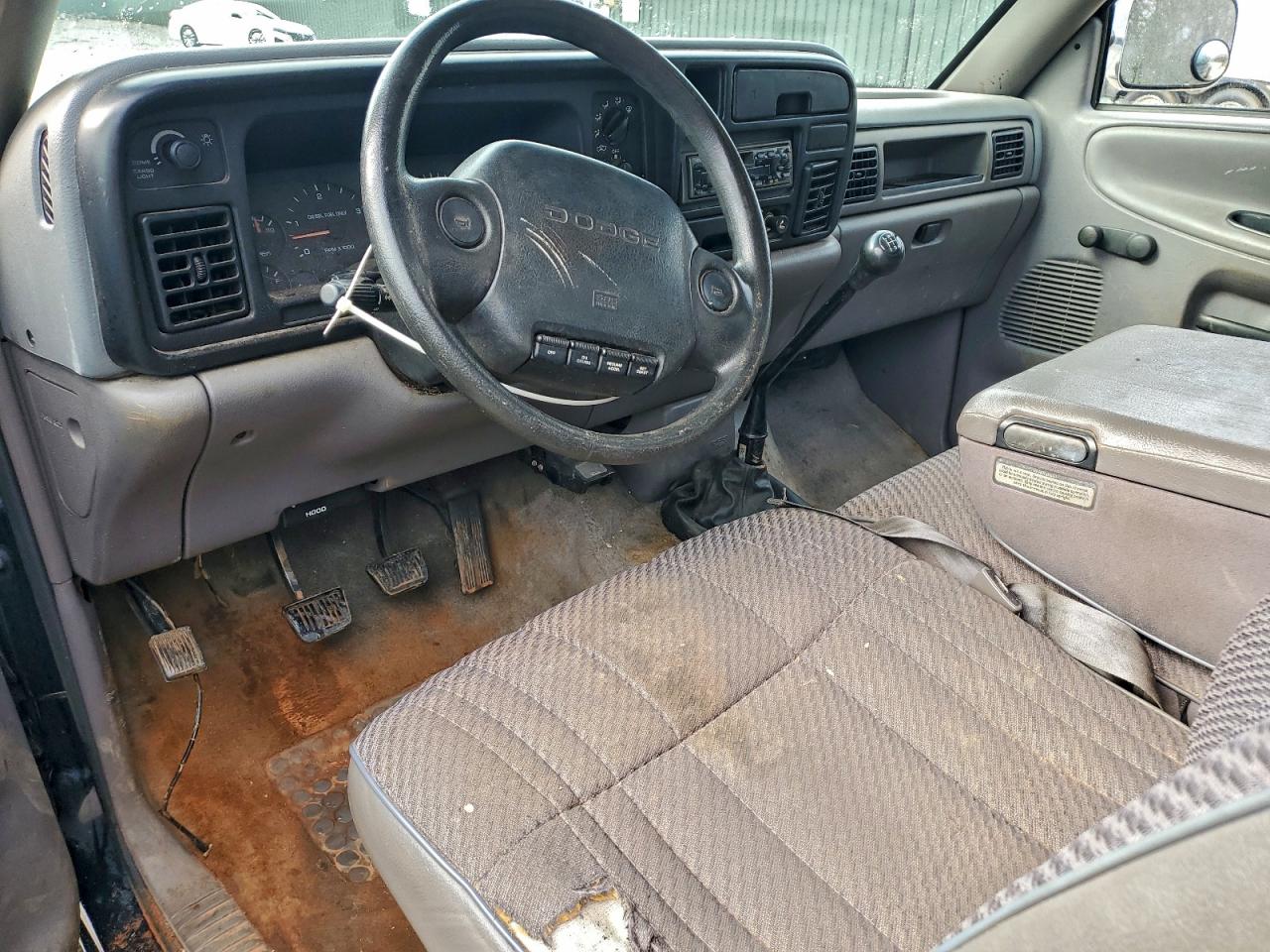 Dodge Ram 3500 Image 3