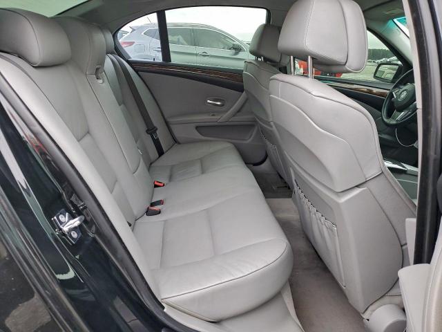 BMW 5 Series I Image 7