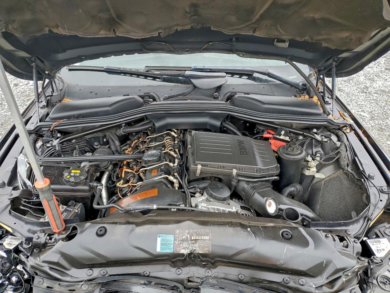 BMW 5 Series I Image 8