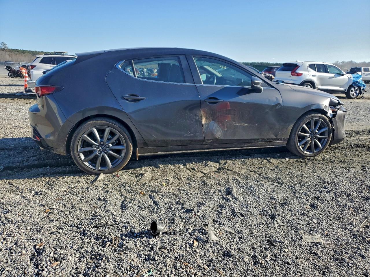Mazda 3 Preferred Image 6