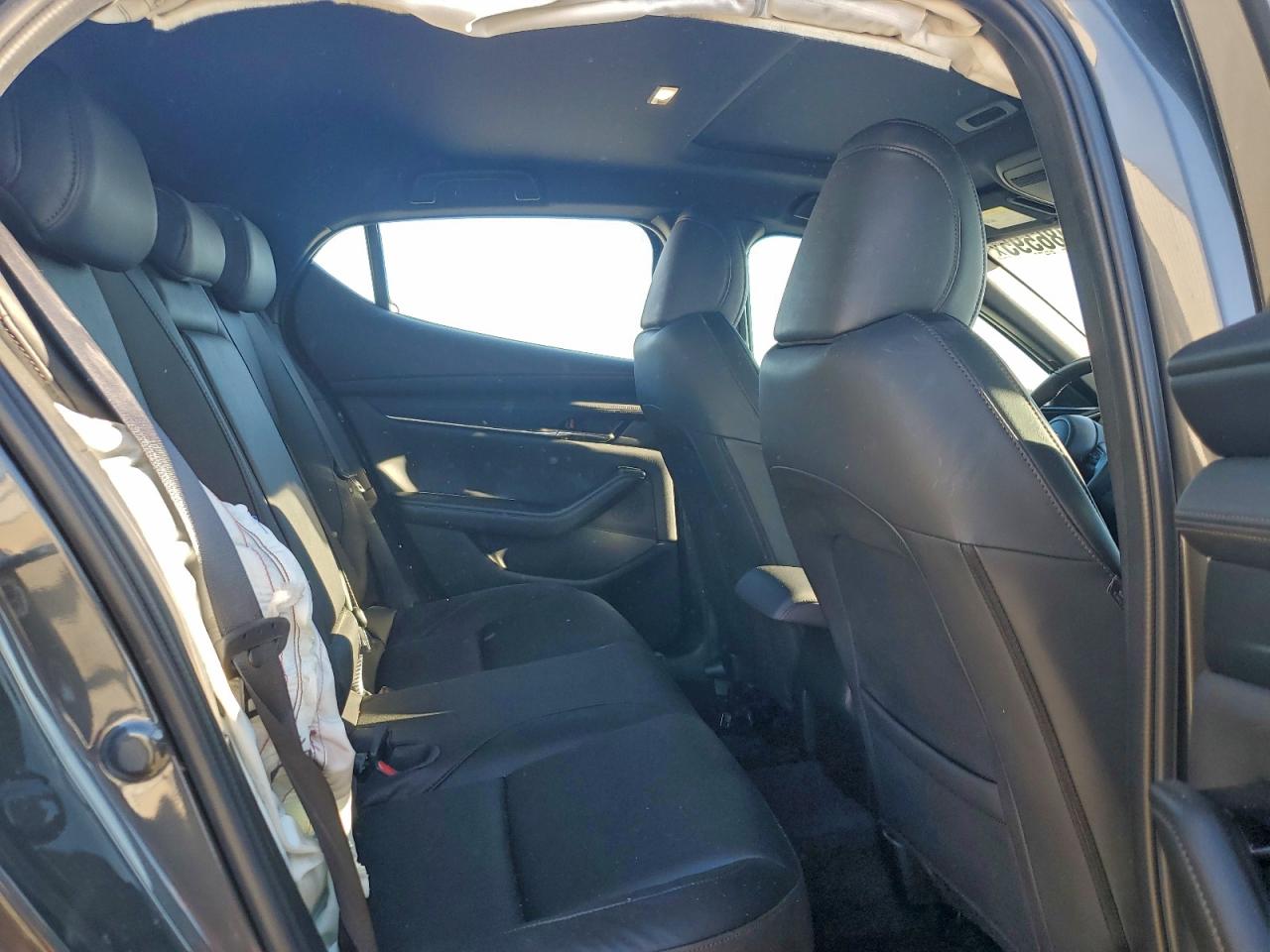 Mazda 3 Preferred Image 3