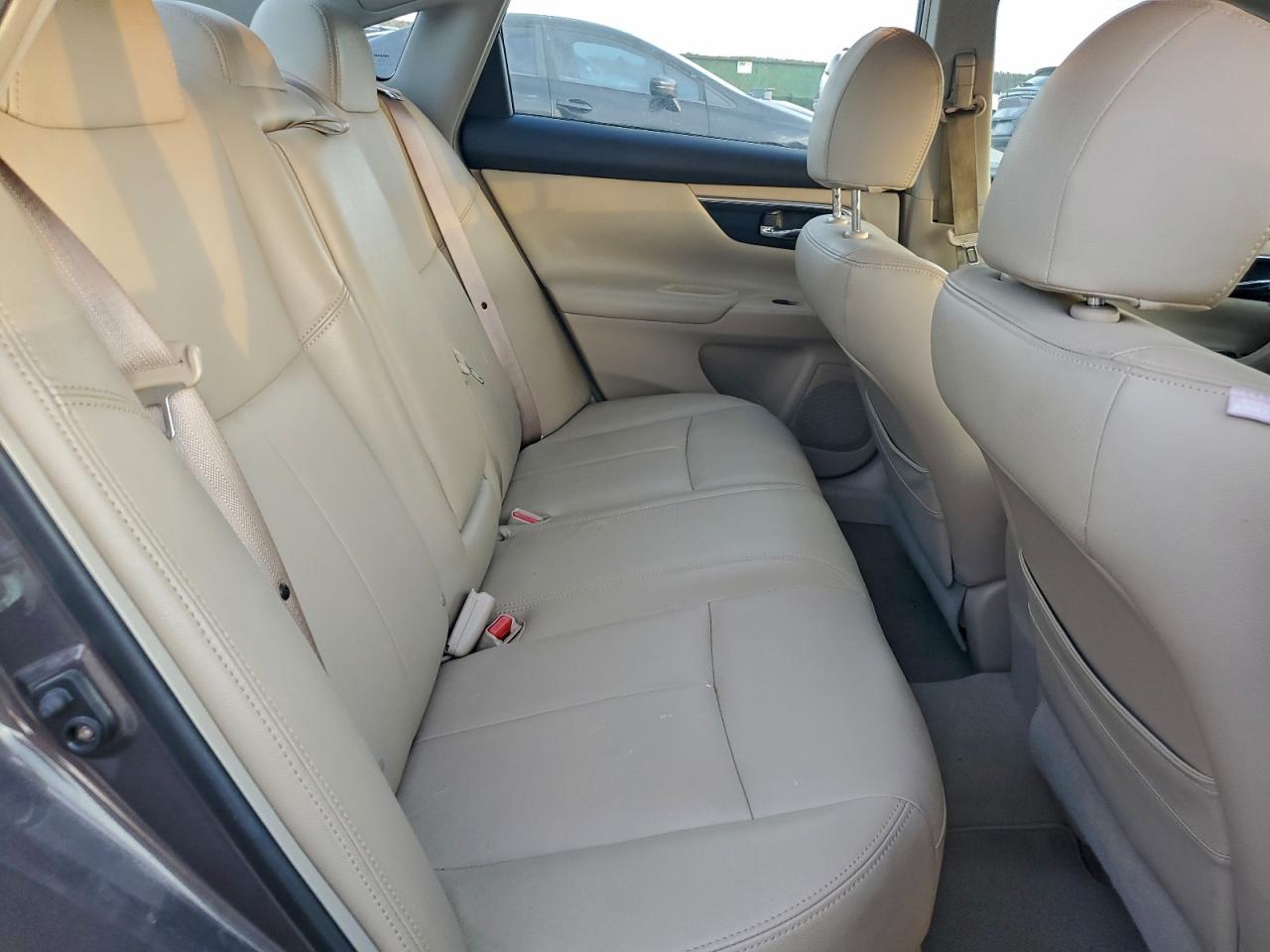 Nissan Altima 2.5 Image 7