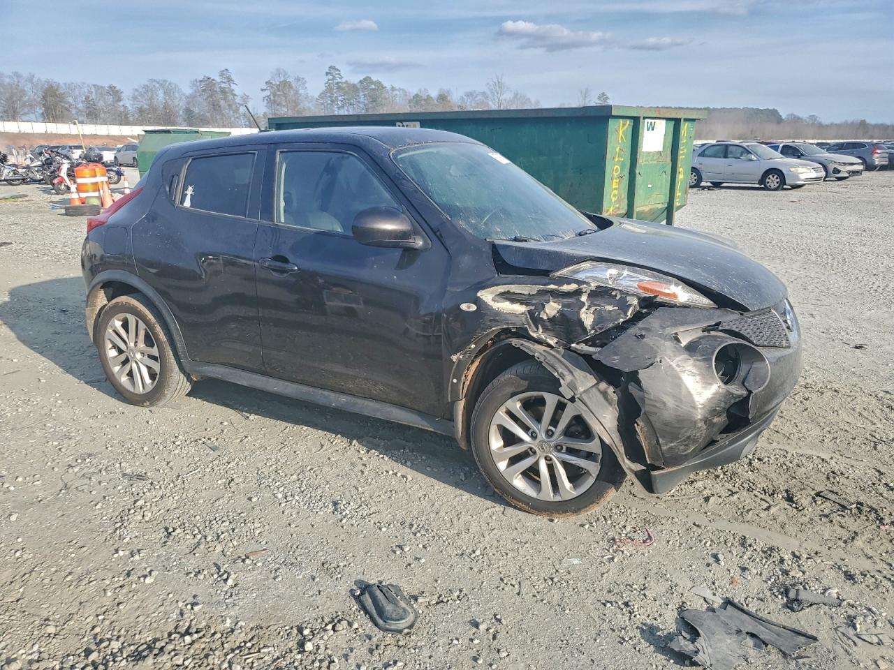 Nissan JUKE S Image 8