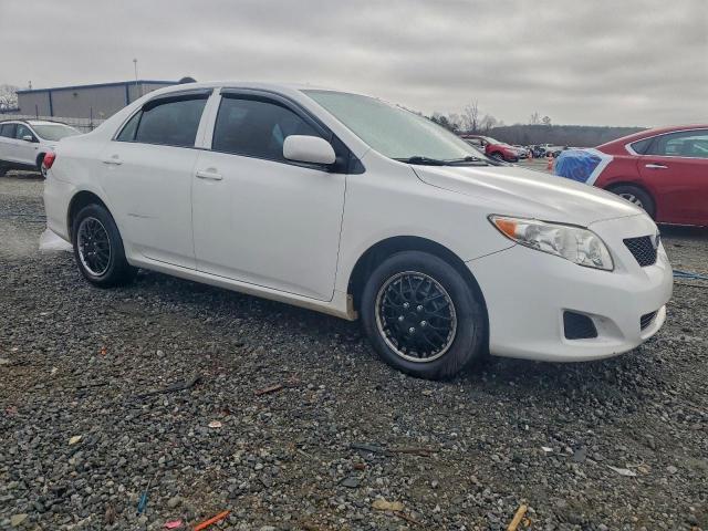 Toyota Corolla Base Image 4