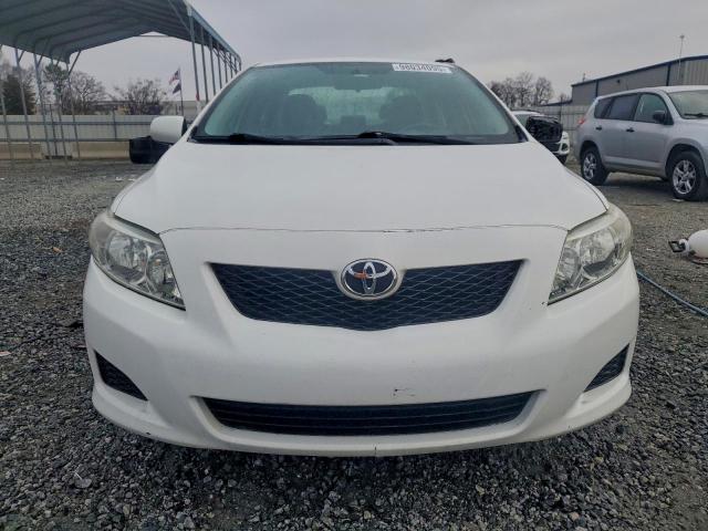 Toyota Corolla Base Image 7