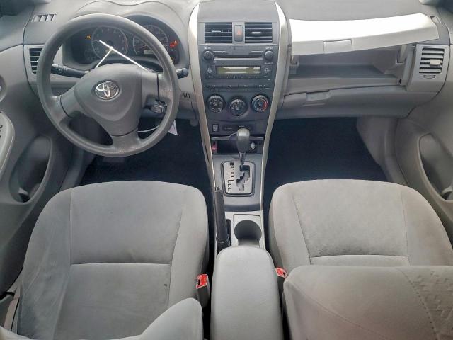 Toyota Corolla Base Image 12