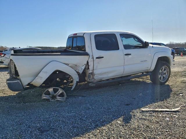 Toyota Tacoma Double Cab Prerunner Image 4