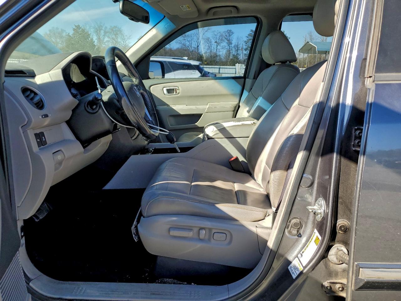 Honda Pilot Touring Image 5