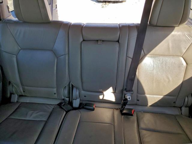 Honda Pilot Touring Image 6