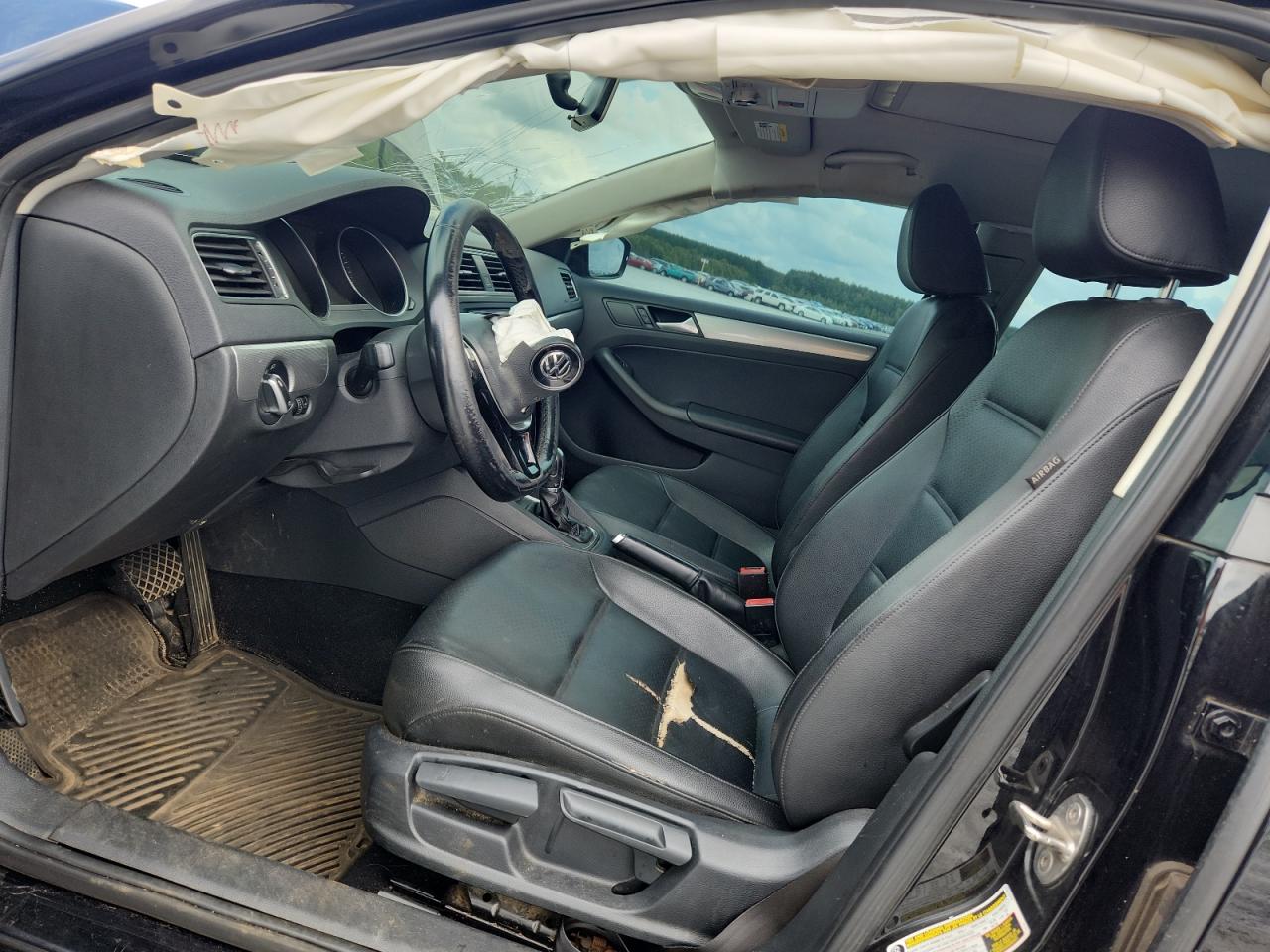 Volkswagen Jetta Se Image 4