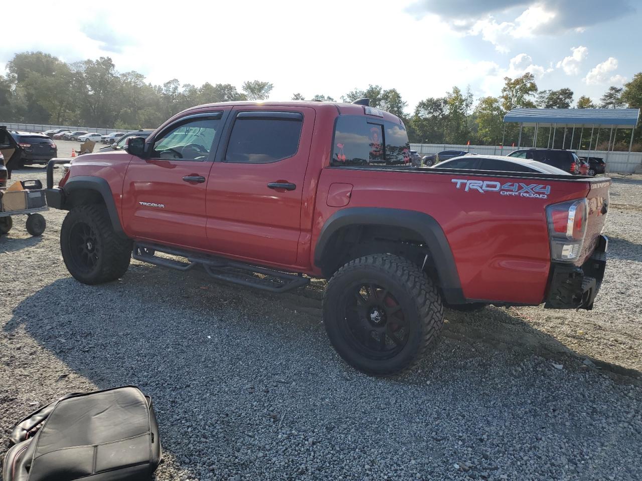 Toyota Tacoma Double Cab Image 10