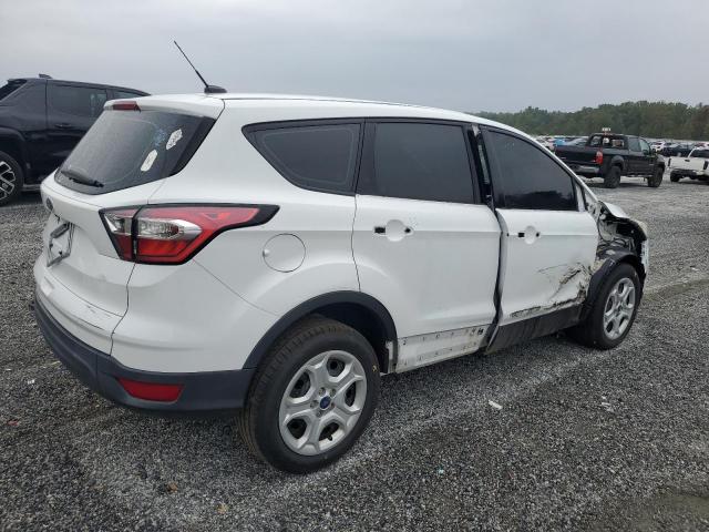 Ford Escape S Image 3