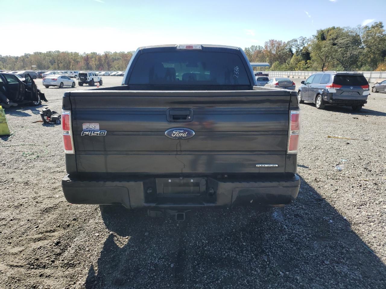 Ford F-150 Supercrew Image 5