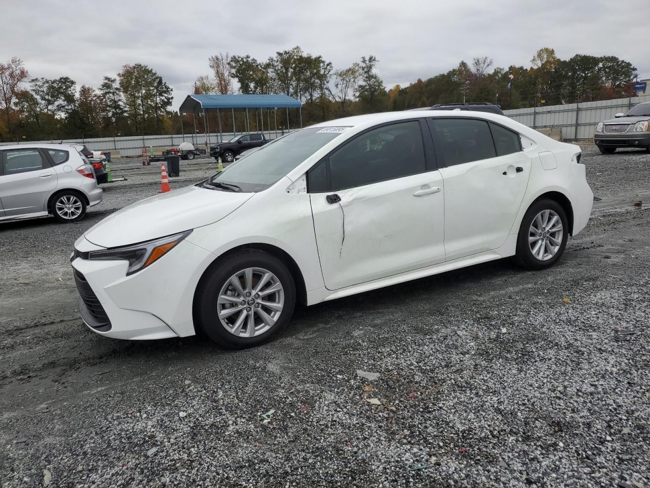 Toyota Corolla Le Image 1