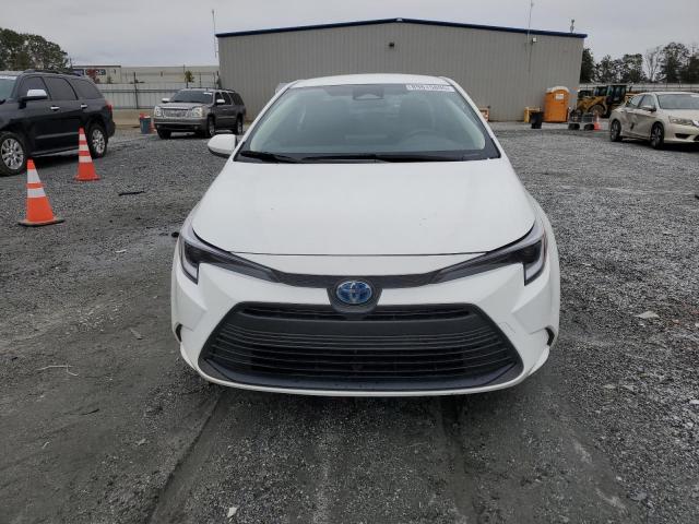 Toyota Corolla Le Image 13