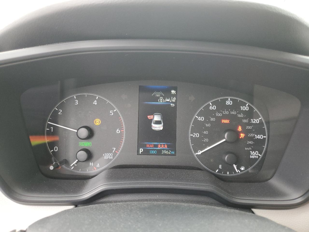 Toyota Corolla Le Image 8