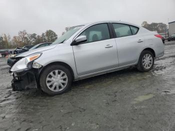  Salvage Nissan Versa